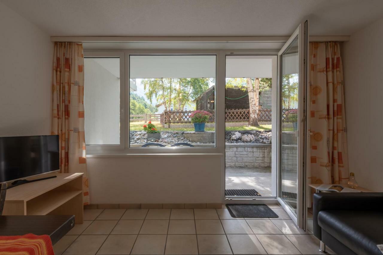 Haus Amici Apartment ซาส-กรุนด์ ภายนอก รูปภาพ